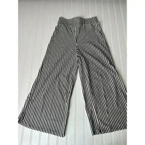 House of Harlow 1960 Revolve Striped Wide Leg Cropped Pants Capri Small.     27